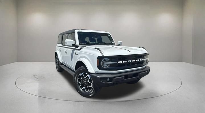 Certified 2024 Ford Bronco Outer Banks
