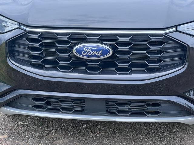 Certified 2024 Ford Escape ST-Line w/ Tech Pack #1 AWD/4WD image 35