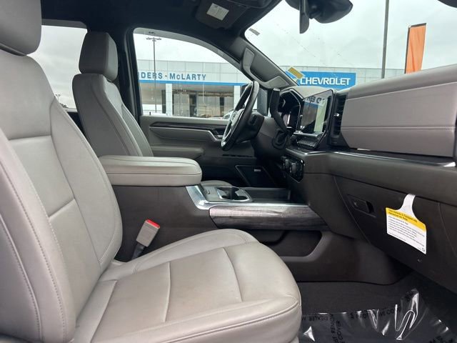 Used 2025 Chevrolet Silverado 2500 LTZ w/ Z71 Chrome Sport Edition image 32