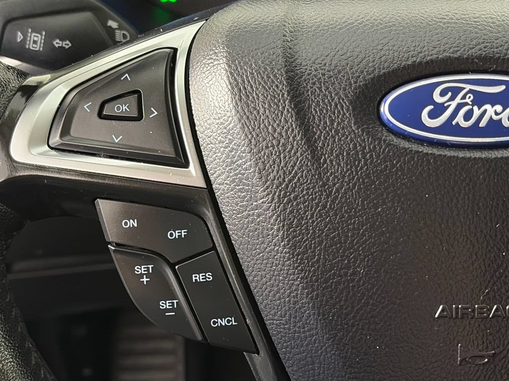 Certified 2024 Ford Edge SEL AWD/4WD image 17