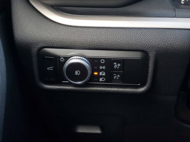 Certified 2023 Ford Explorer XLT w/ Equipment Group 202A image 15