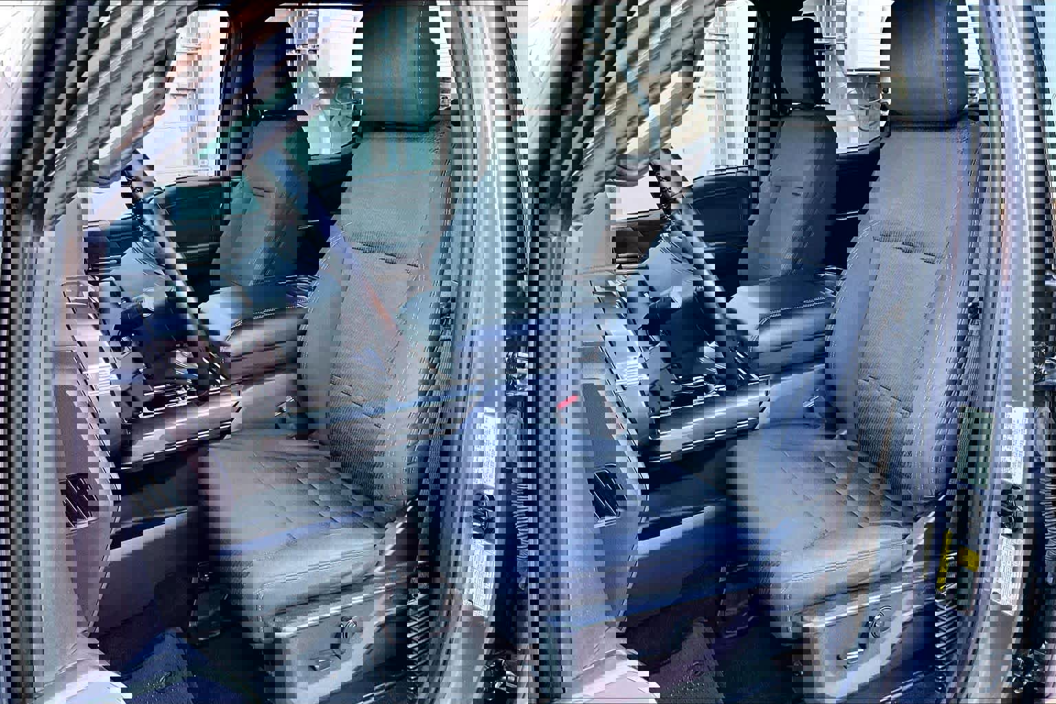 Certified 2022 Ford F150 XLT w/ Equipment Group 302A High image 7