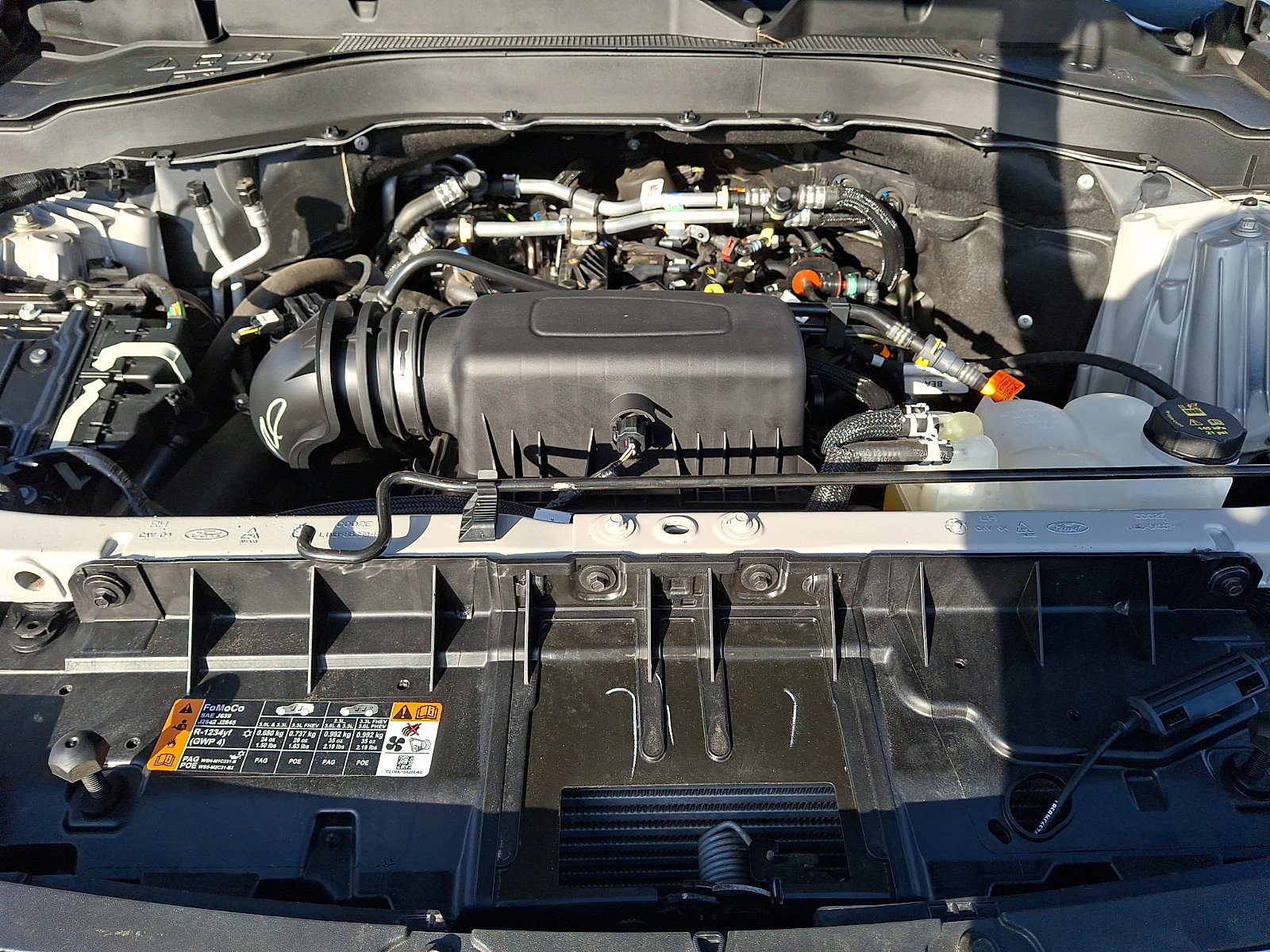 Certified 2024 Ford Explorer XLT w/ Equipment Group 202A image 29