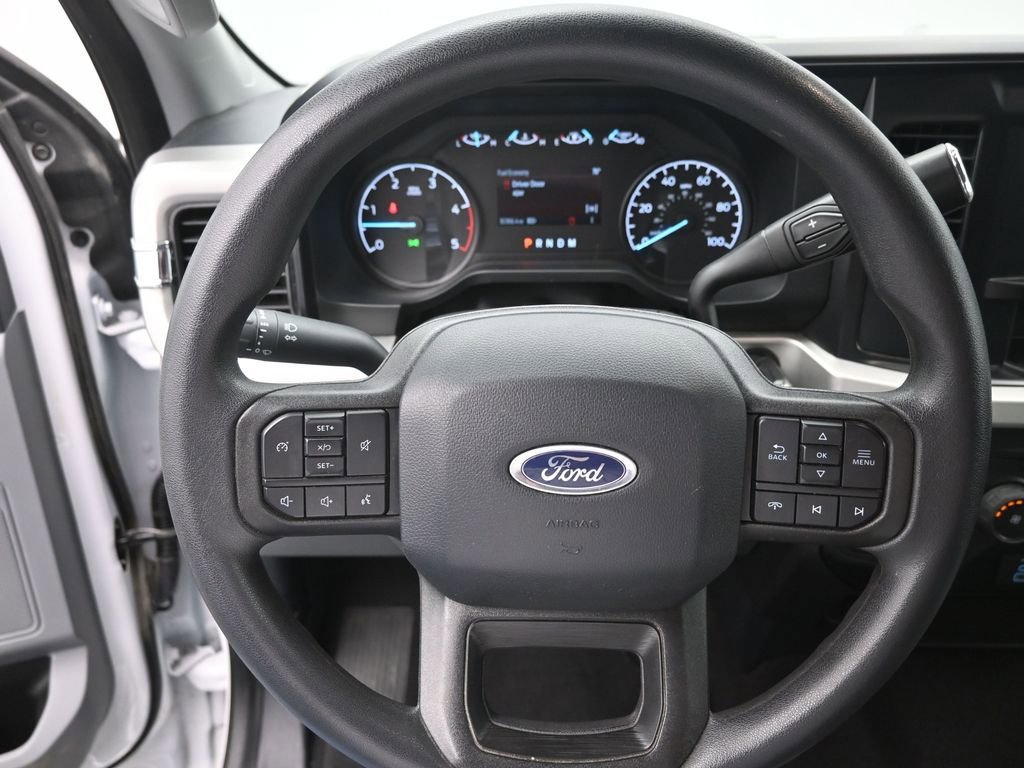 Certified 2025 Ford F250 XLT AWD/4WD image 6