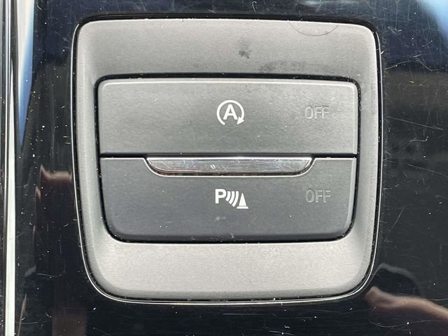 Certified 2020 Ford Edge Titanium FWD image 32