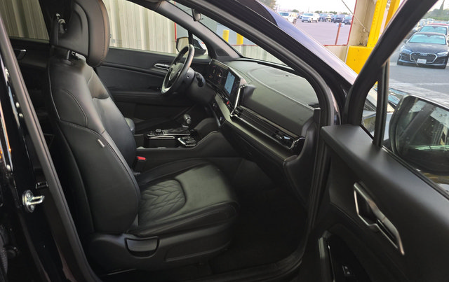 Used 2025 Kia Sportage X-Line w/ Premium Package AWD/4WD image 5