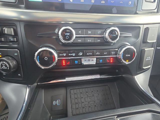 Certified 2023 Ford F150 Lariat w/ Equipment Group 502A High image 19