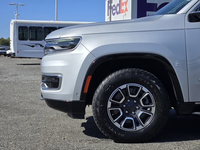 Used 2024 Jeep Wagoneer Series II w/ Advanced All Terrain Group AWD/4WD image 9