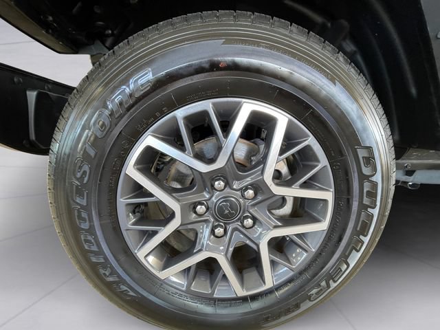 Used 2025 Jeep Wrangler Unlimited Sahara AWD/4WD image 9