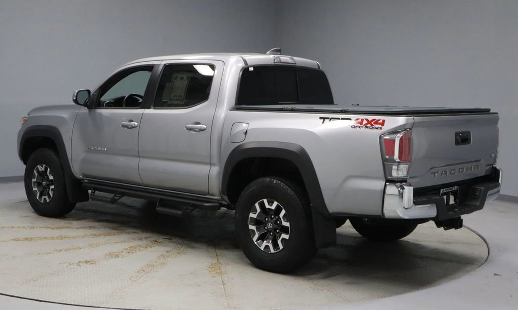 Used 2021 Toyota Tacoma TRD Off-Road image 3