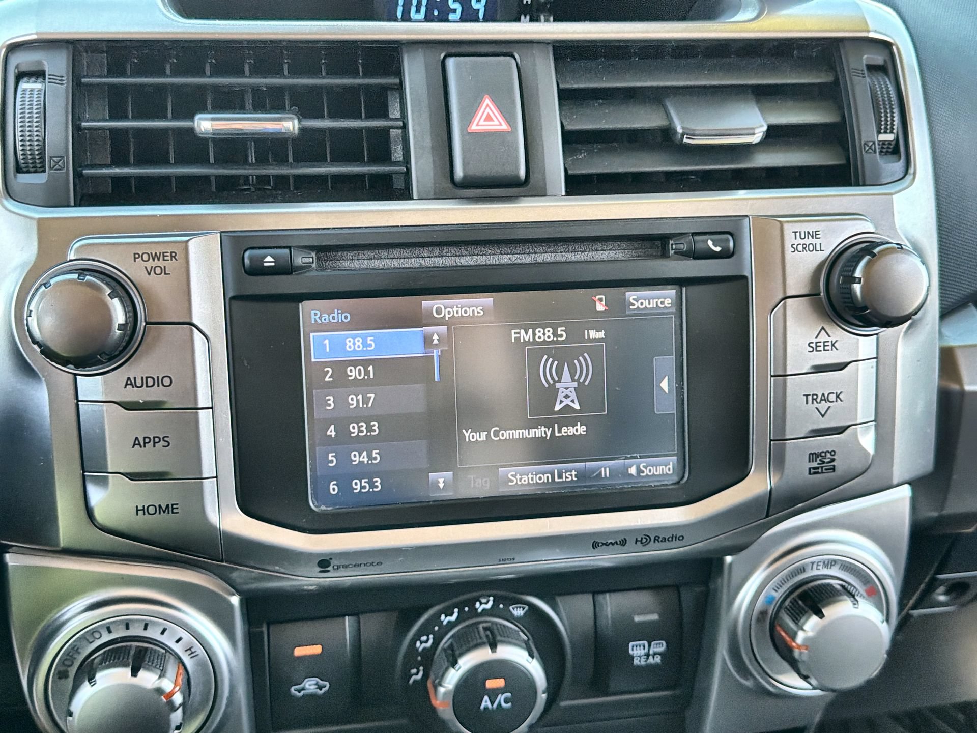 Used 2018 Toyota 4Runner SR5 RWD image 16
