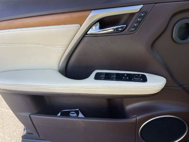 Used 2019 Lexus RX 350 FWD w/ Navigation Package image 16