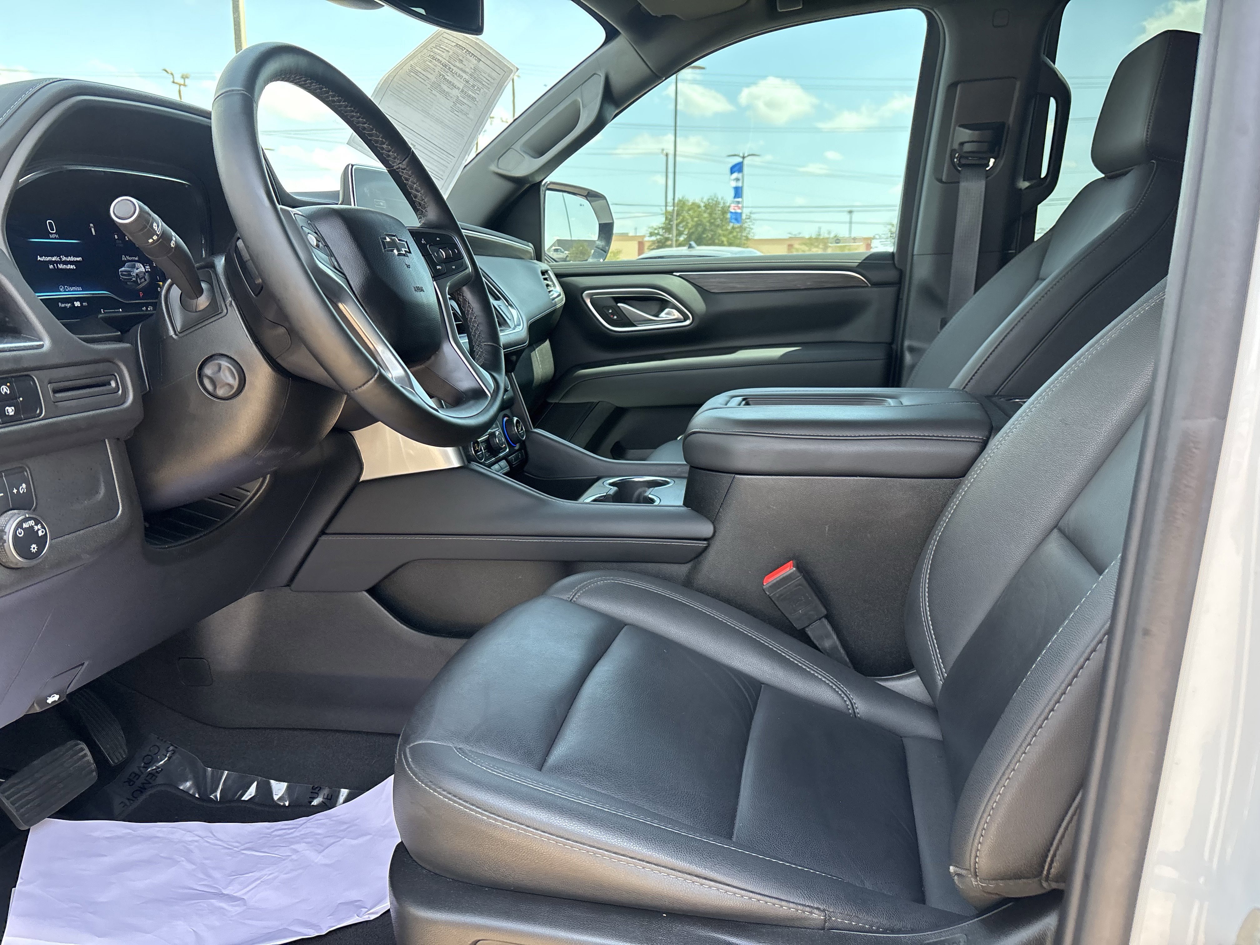 Used 2024 Chevrolet Tahoe Z71 w/ Luxury Package image 11