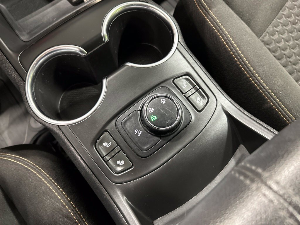 Used 2019 GMC Terrain SLE w/ Driver Convenience Package AWD/4WD image 23