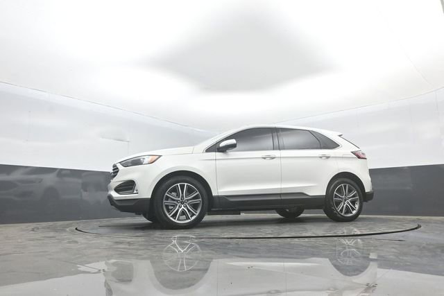 Certified 2024 Ford Edge Titanium AWD/4WD image 27