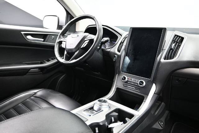 Certified 2024 Ford Edge SEL AWD/4WD image 11