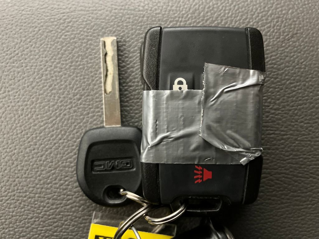 Used 2022 GMC Canyon Elevation Standard image 29