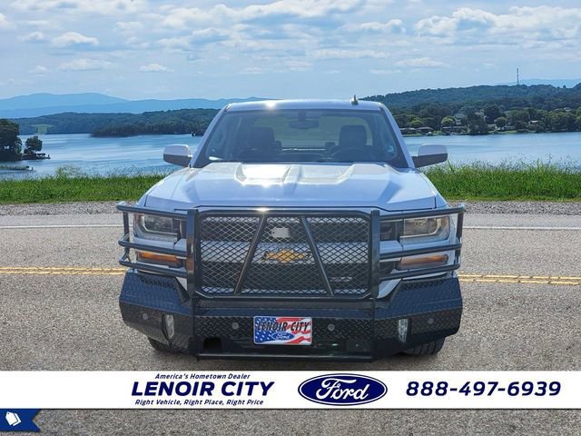 Used 2018 Chevrolet Silverado 1500 LT w/ All Star Edition image 8