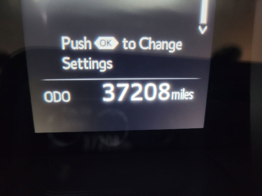 Used 2023 Toyota Camry SE image 30