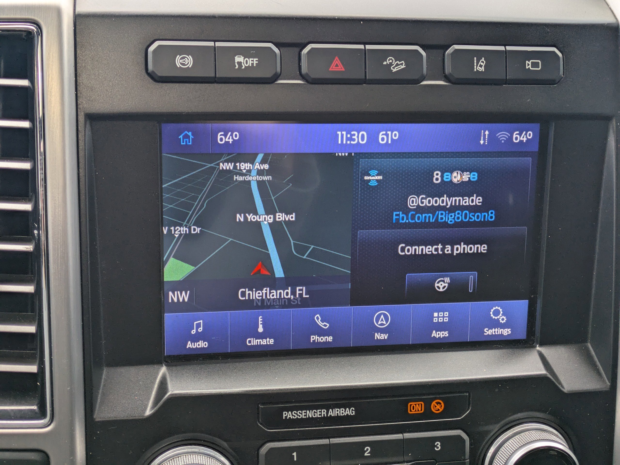 Certified 2021 Ford F250 Platinum w/ FX4 Off-Road Package image 22