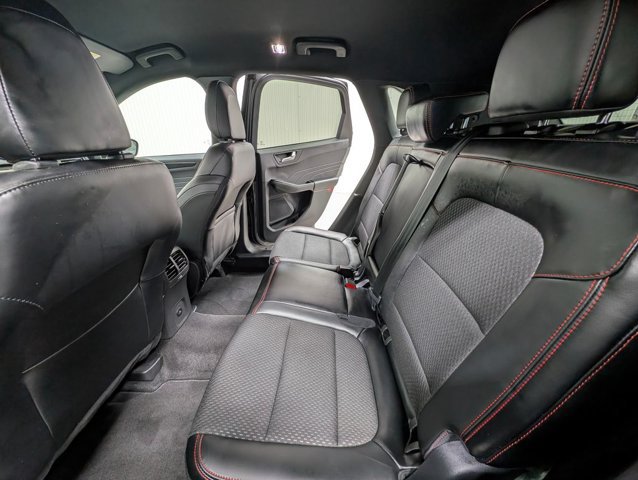 Certified 2025 Ford Escape ST-Line w/ Cold Weather Package FWD image 13