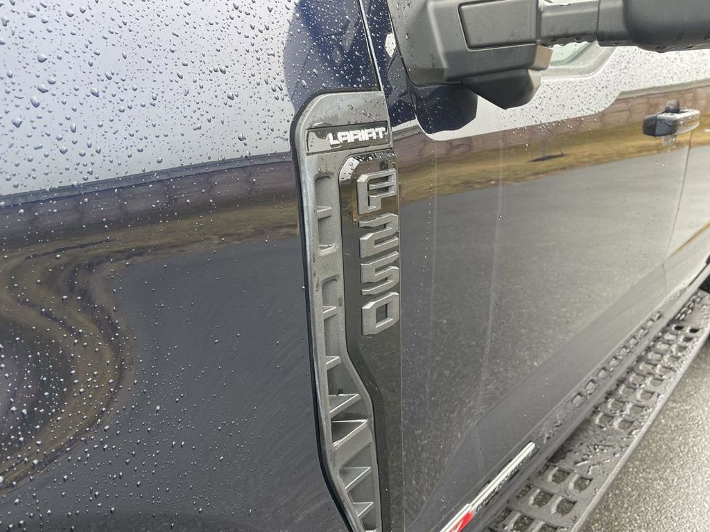 Certified 2024 Ford F250 Lariat w/ Lariat Ultimate Package image 6