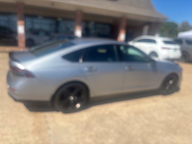 Used 2023 Honda Accord Sport image 5