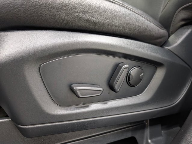 Certified 2023 Ford Explorer Limited w/ Equipment Group 301A AWD/4WD image 13