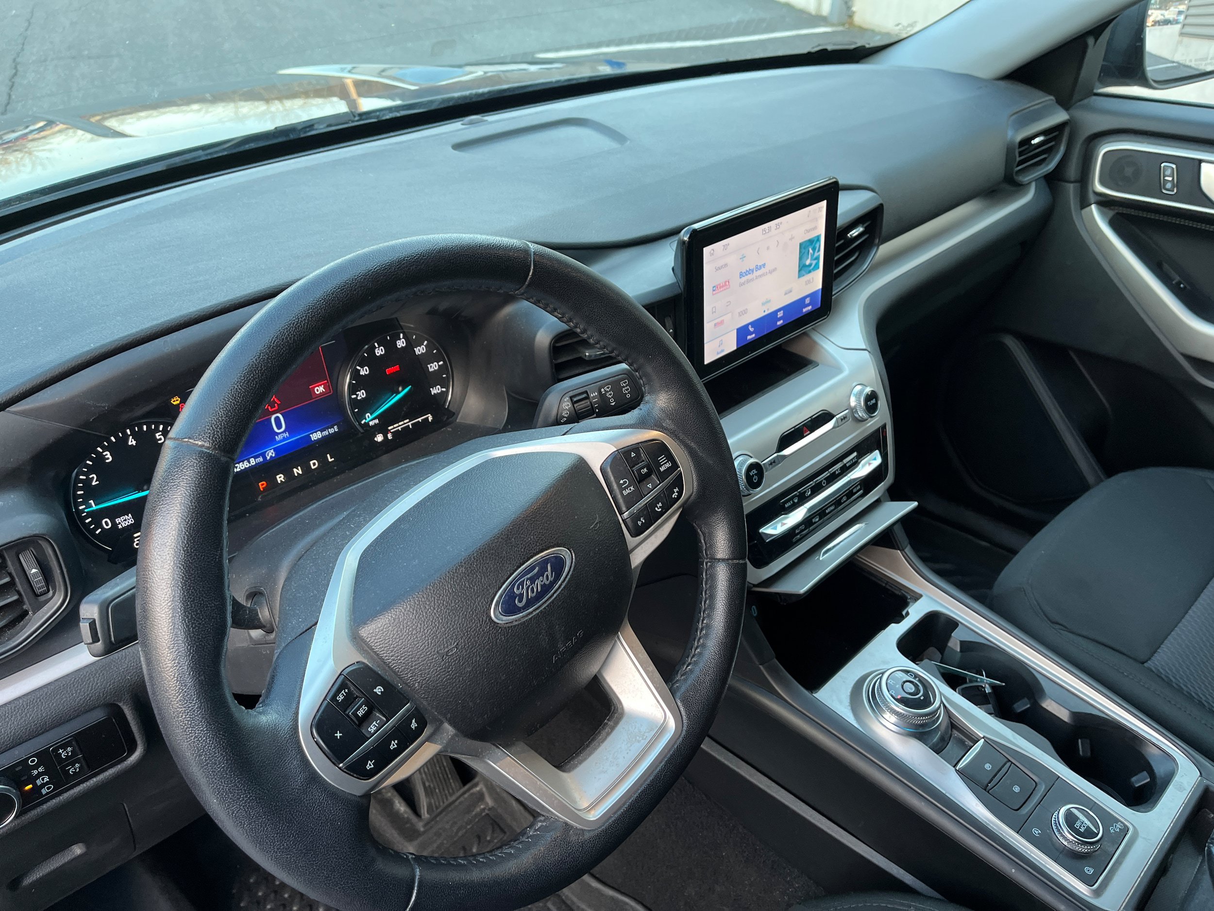 Certified 2023 Ford Explorer XLT w/ Class IV Trailer Tow Package AWD/4WD image 7