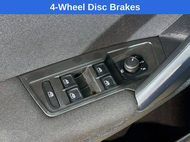 Used 2021 Volkswagen Tiguan S image 20