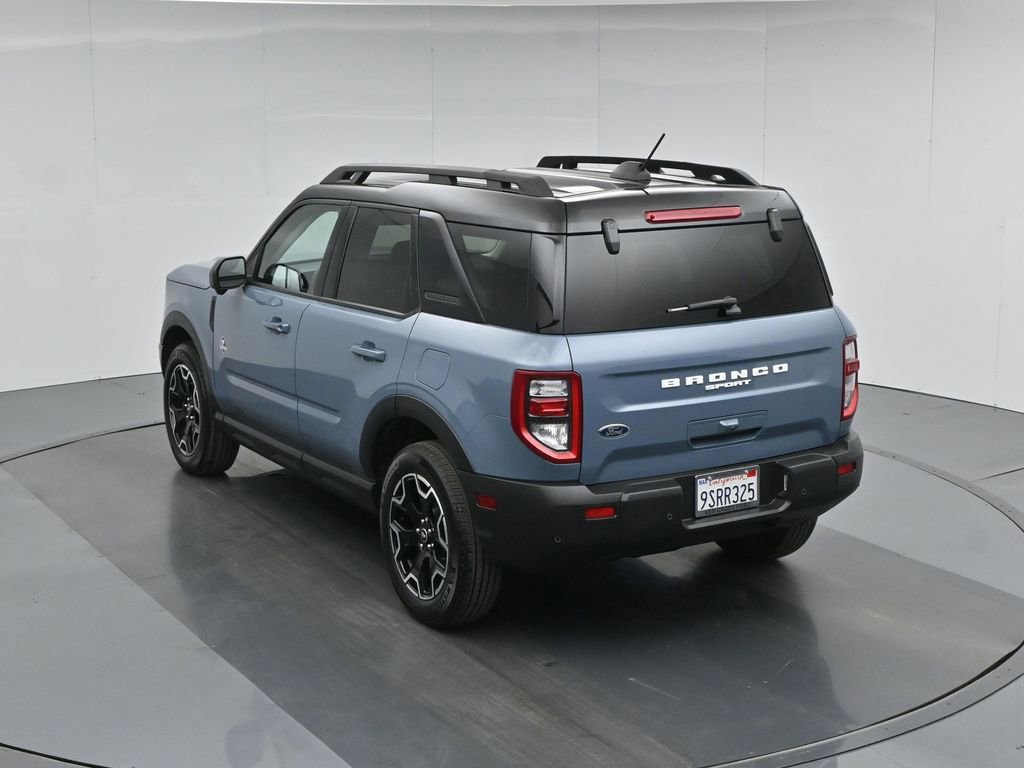 Certified 2025 Ford Bronco Sport Outer Banks w/ Outer Banks Tech Package+ image 41