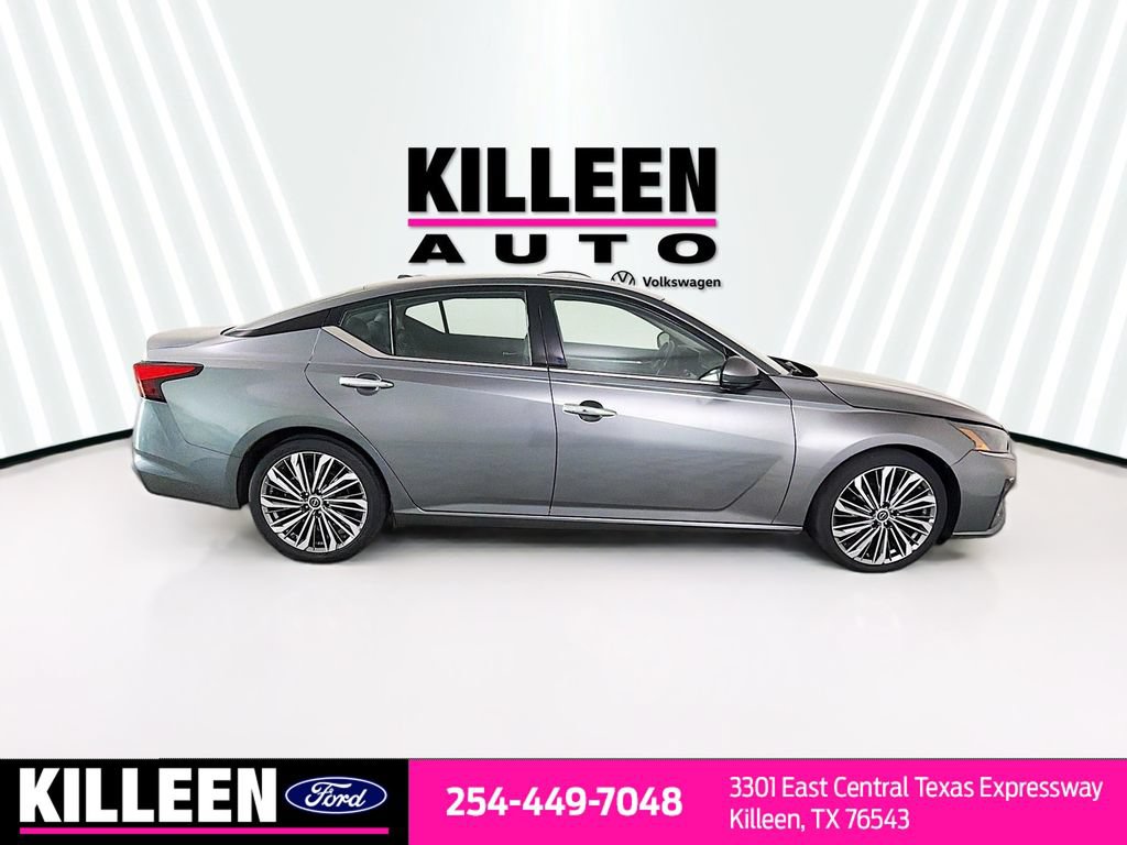 Used 2023 Nissan Altima 2.5 SL FWD image 10
