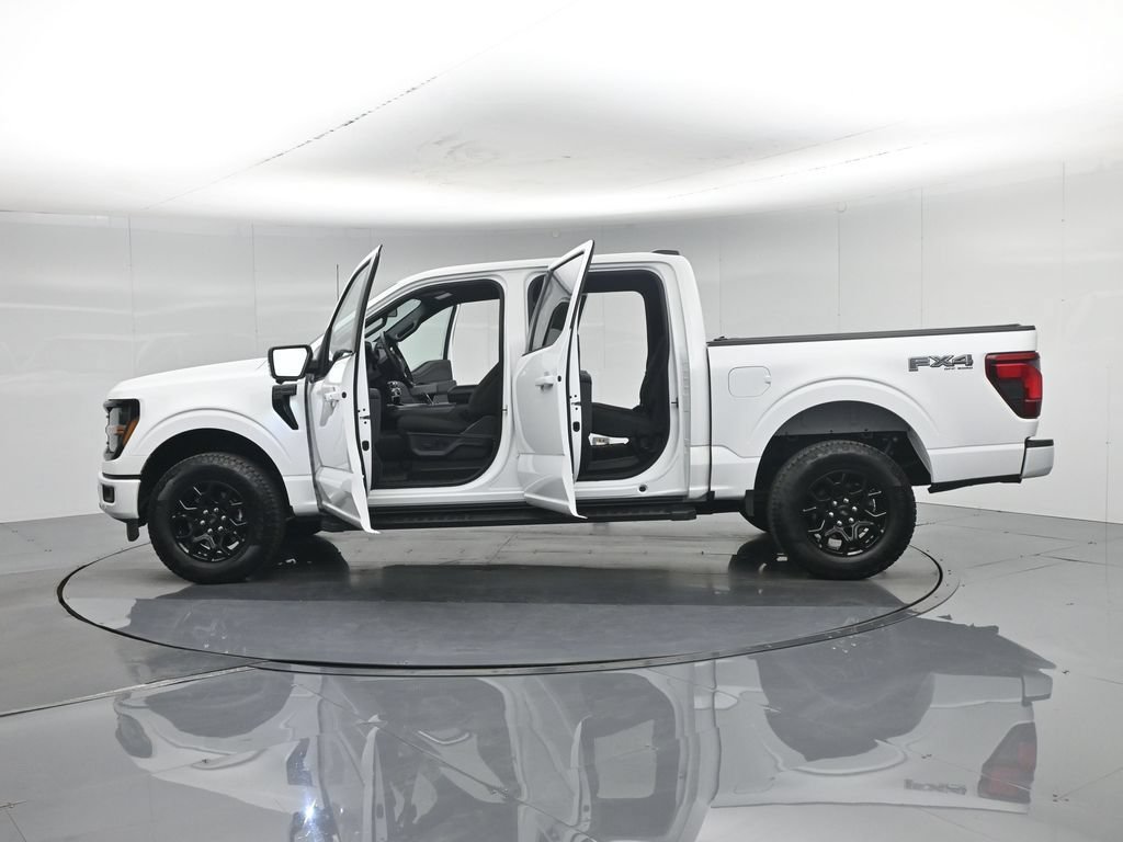 Certified 2025 Ford F150 XLT w/ Equipment Group 302A MID AWD/4WD image 39