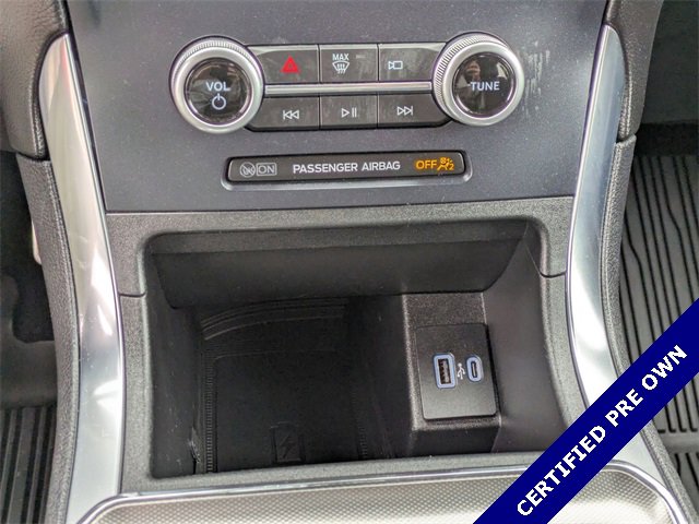 Certified 2022 Ford Edge ST w/ Equipment Group 401A image 28