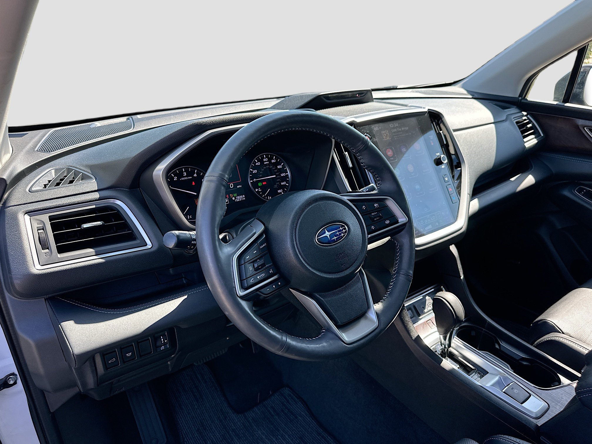 Used 2023 Subaru Ascent Touring AWD/4WD image 9
