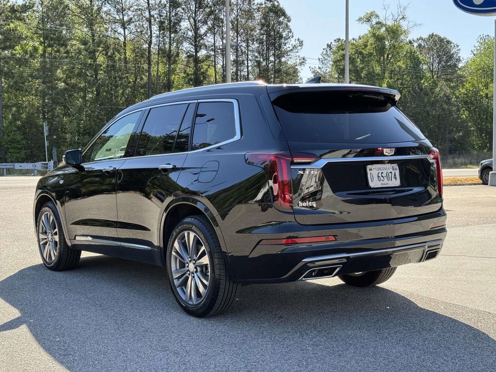 Used 2024 Cadillac XT6 Premium Luxury w/ LPO, Floor Liner Package FWD image 2