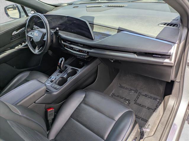 Used 2024 Cadillac XT4 Sport image 24