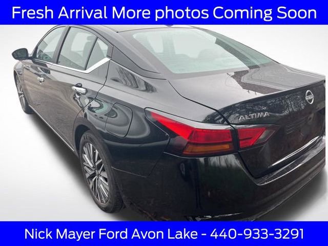 Used 2025 Nissan Altima 2.5 SV FWD image 3