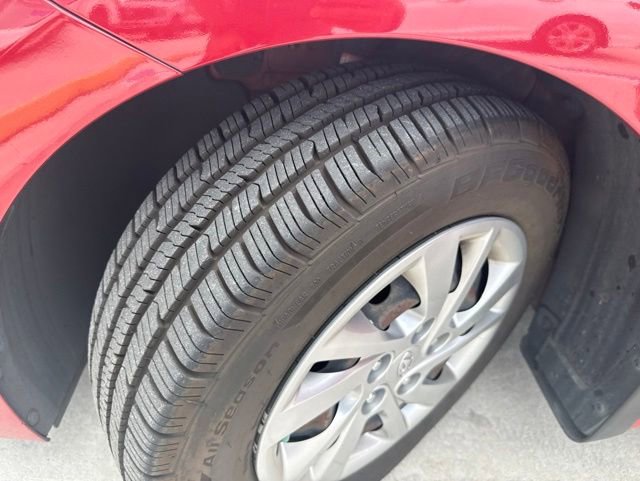 Used 2020 Hyundai Elantra SE FWD image 14