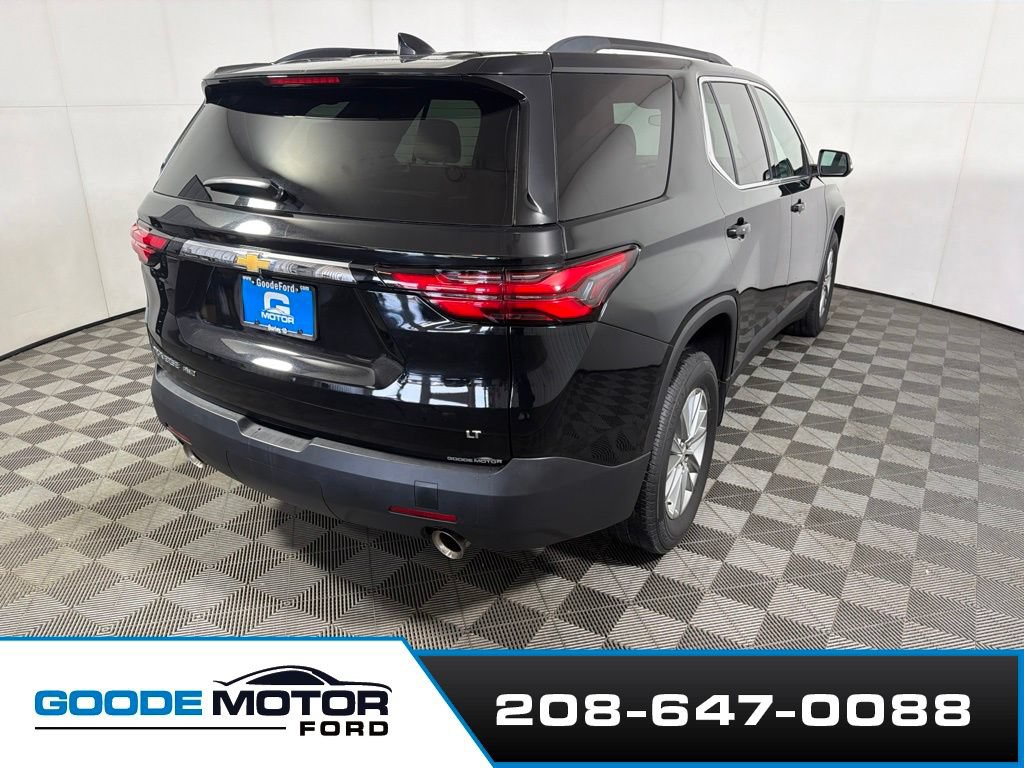 Used 2023 Chevrolet Traverse LT AWD/4WD image 7