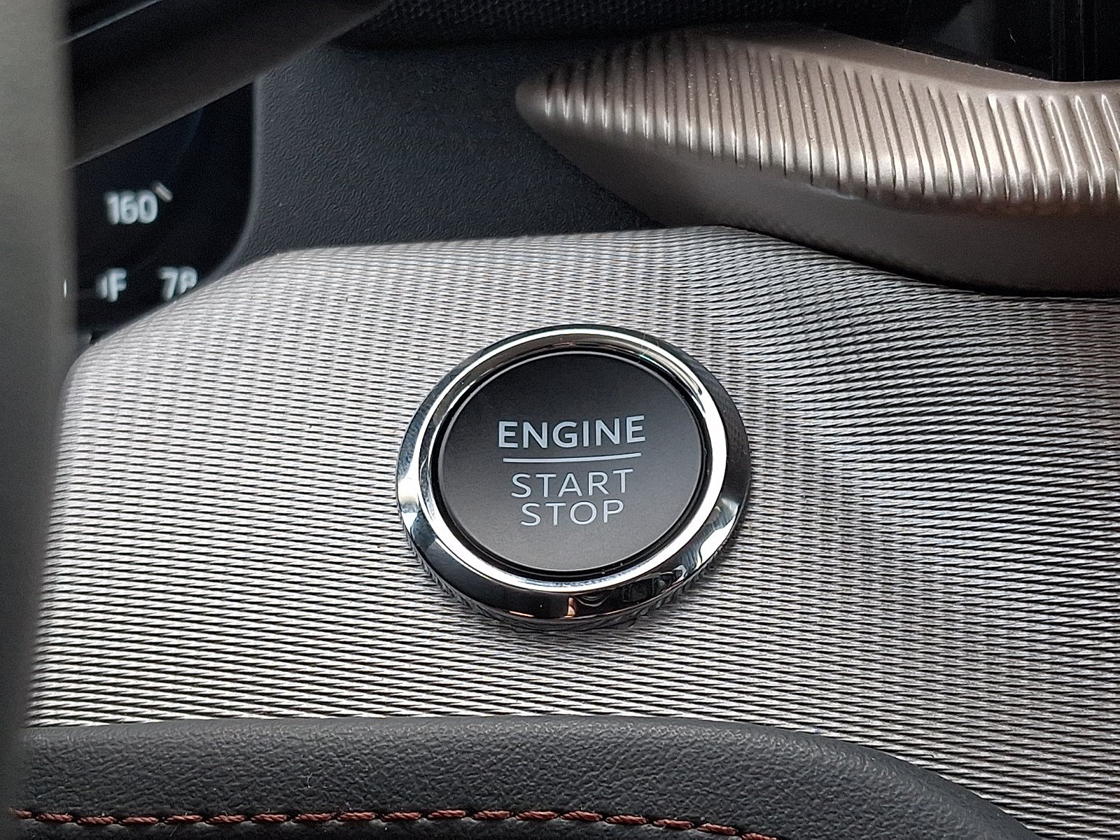 Certified 2025 Ford Explorer Active RWD image 21