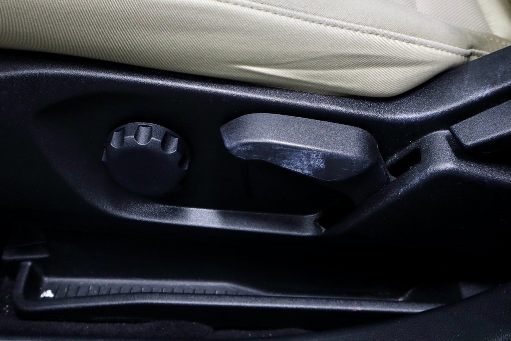 Certified 2022 Ford Edge SE image 24