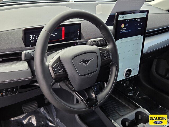 Certified 2023 Ford Mustang Mach-E Select RWD image 18