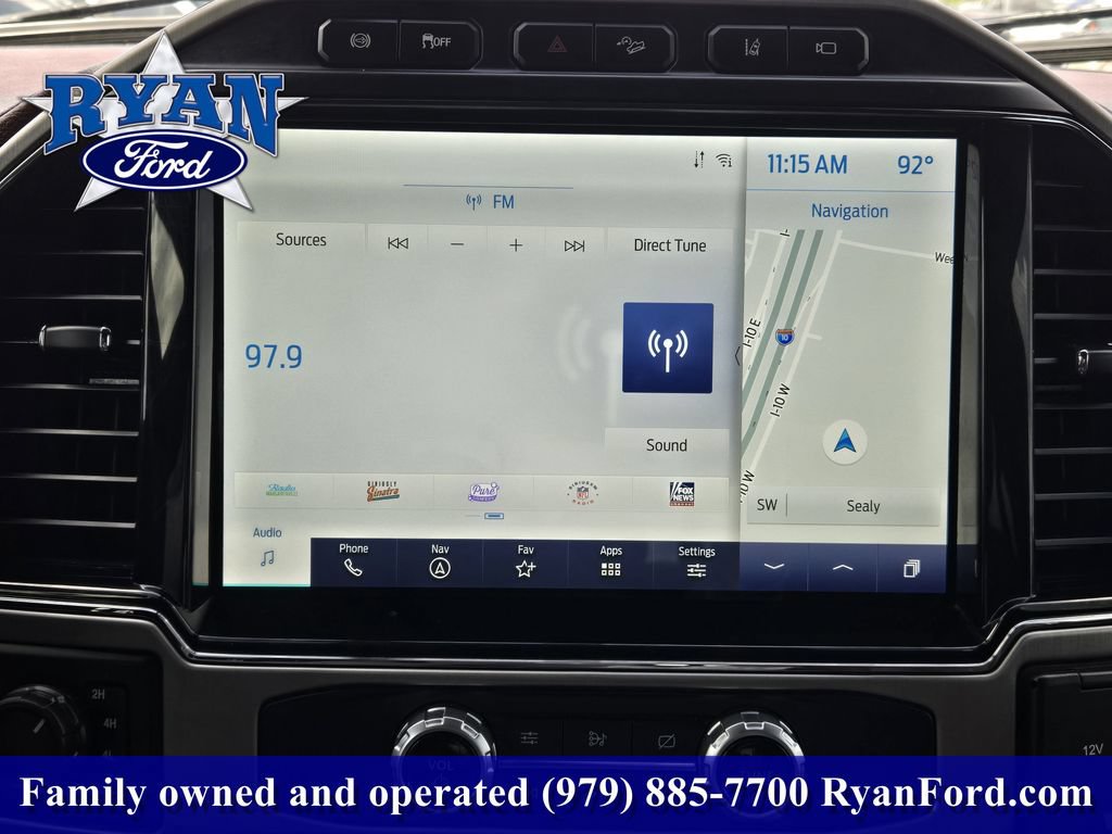 Certified 2022 Ford F350 Platinum w/ FX4 Off-Road Package AWD/4WD image 12