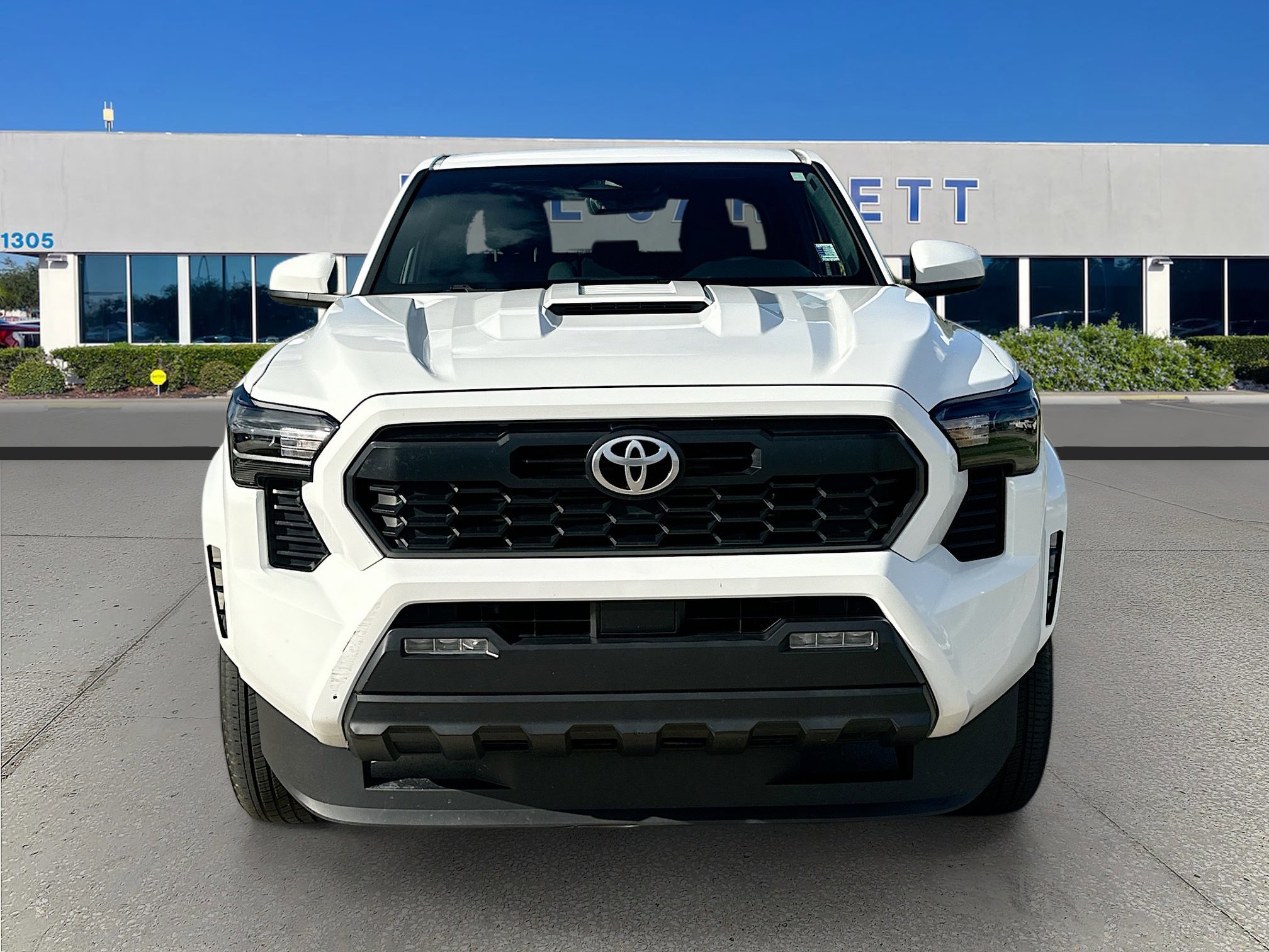 Used 2024 Toyota Tacoma TRD Sport image 8