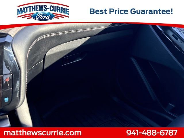 Certified 2021 Ford Explorer Platinum w/ Equipment Group 601A image 25