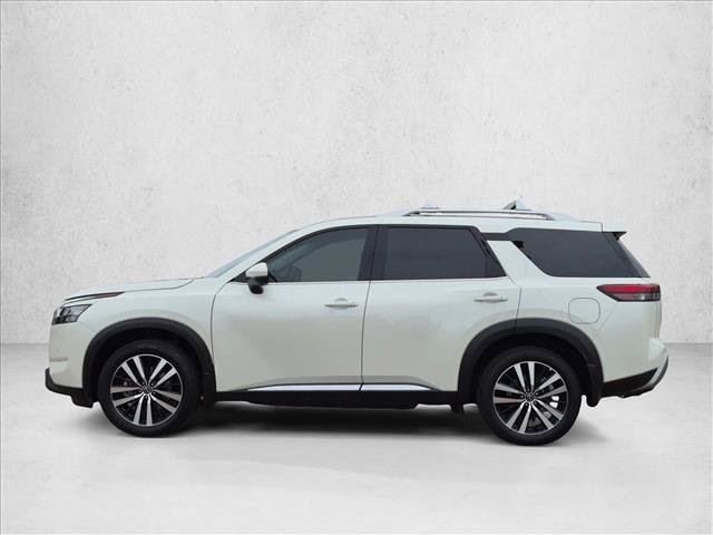 Used 2024 Nissan Pathfinder Platinum AWD/4WD image 8