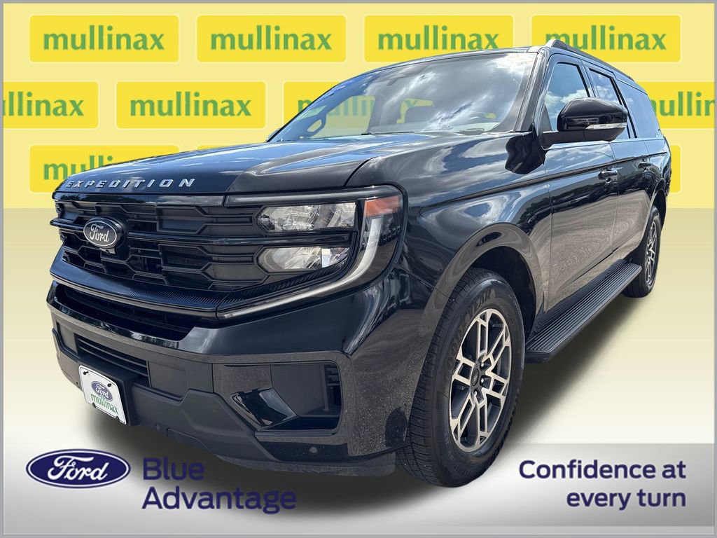 Certified 2025 Ford Expedition Max Active RWD image 11