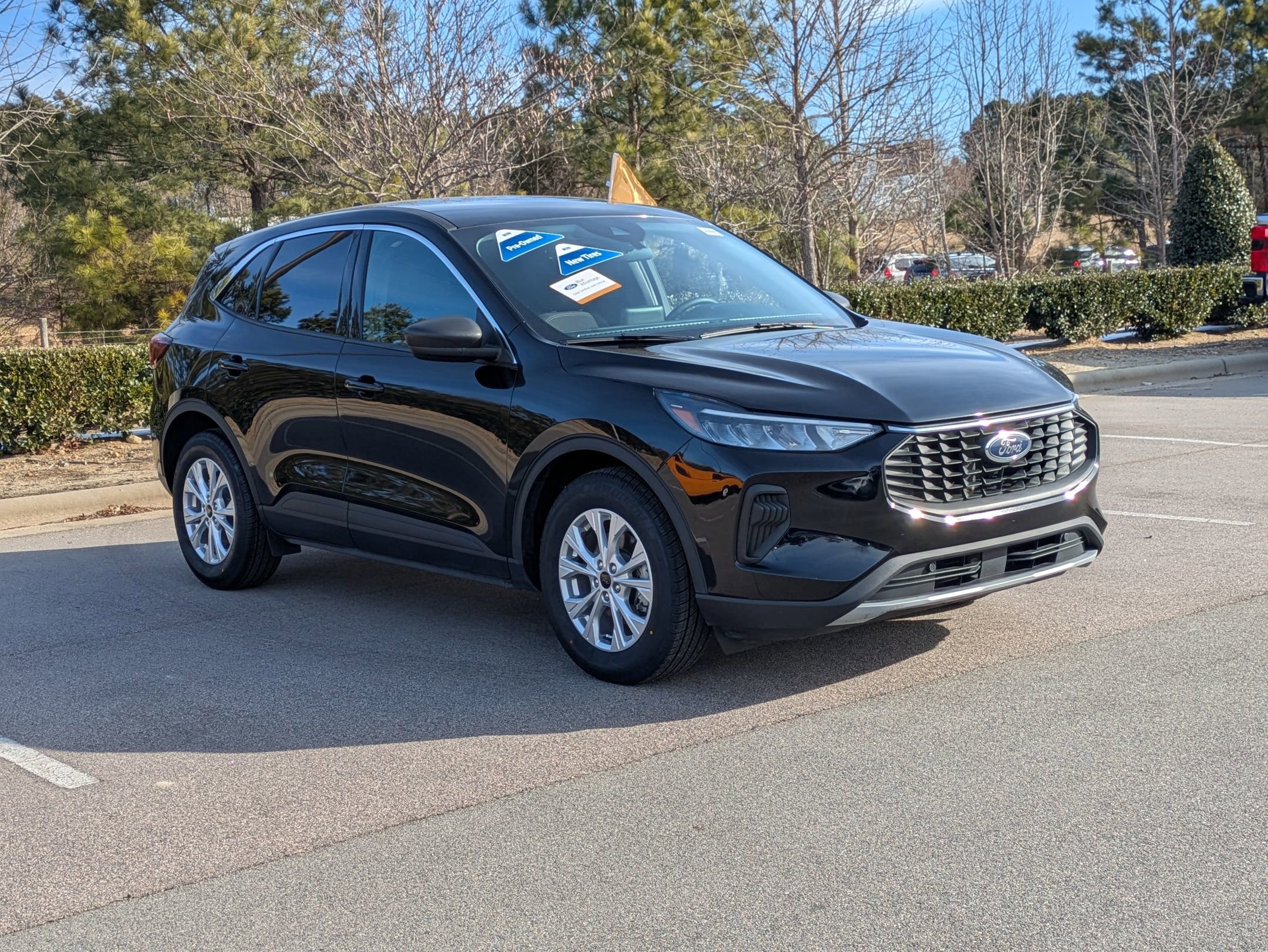 Certified 2024 Ford Escape Active w/ Cold Weather Package image 8