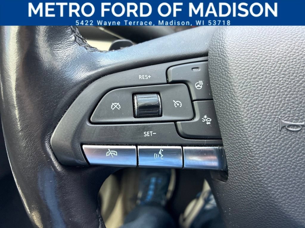 Used 2023 Cadillac XT4 Premium Luxury FWD image 27